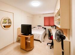 Blk 405 Hong Kah Court (Jurong West), HDB Executive #559466021